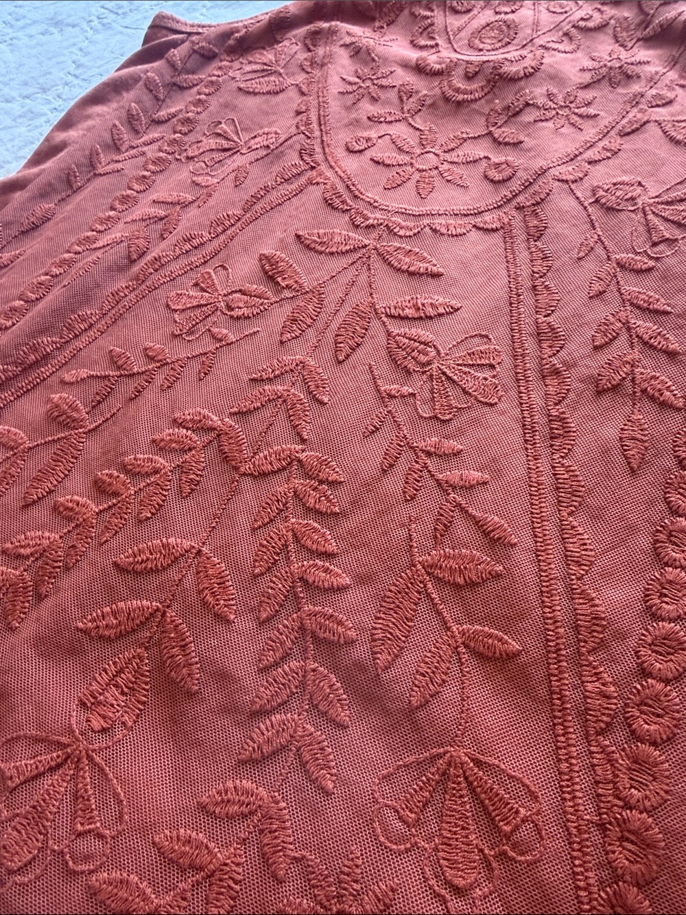 Boho Rusty Tank ๐ - Picture 2 of 4